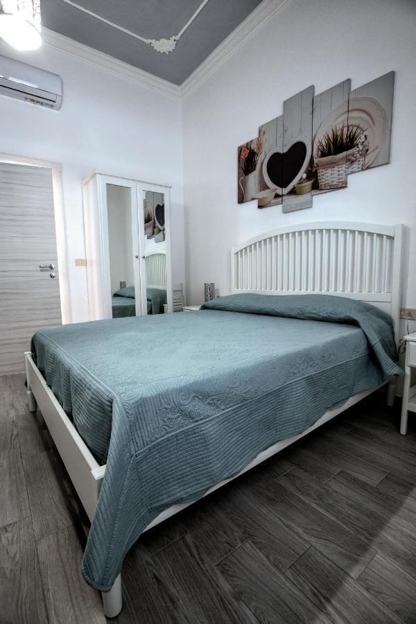 Garden House: Apartments And Rooms For Holidays 巴勒莫 外观 照片