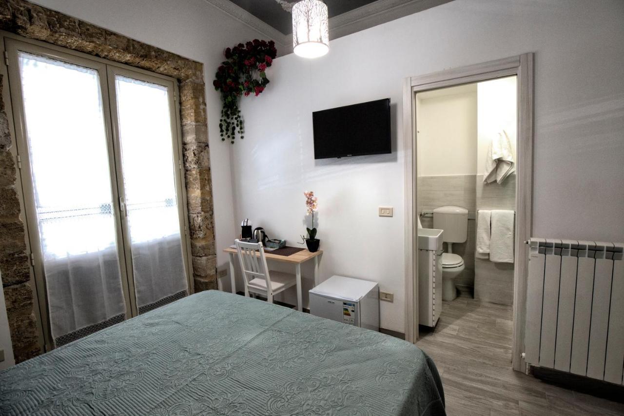 Garden House: Apartments And Rooms For Holidays 巴勒莫 外观 照片
