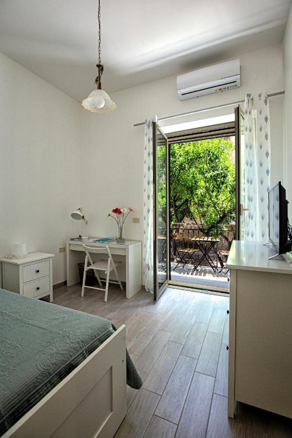 Garden House: Apartments And Rooms For Holidays 巴勒莫 外观 照片