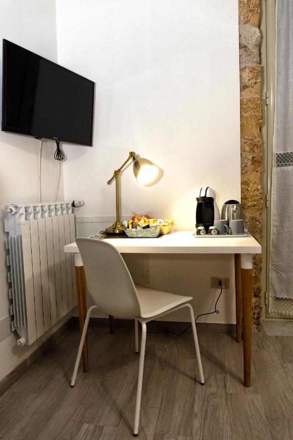 Garden House: Apartments And Rooms For Holidays 巴勒莫 外观 照片
